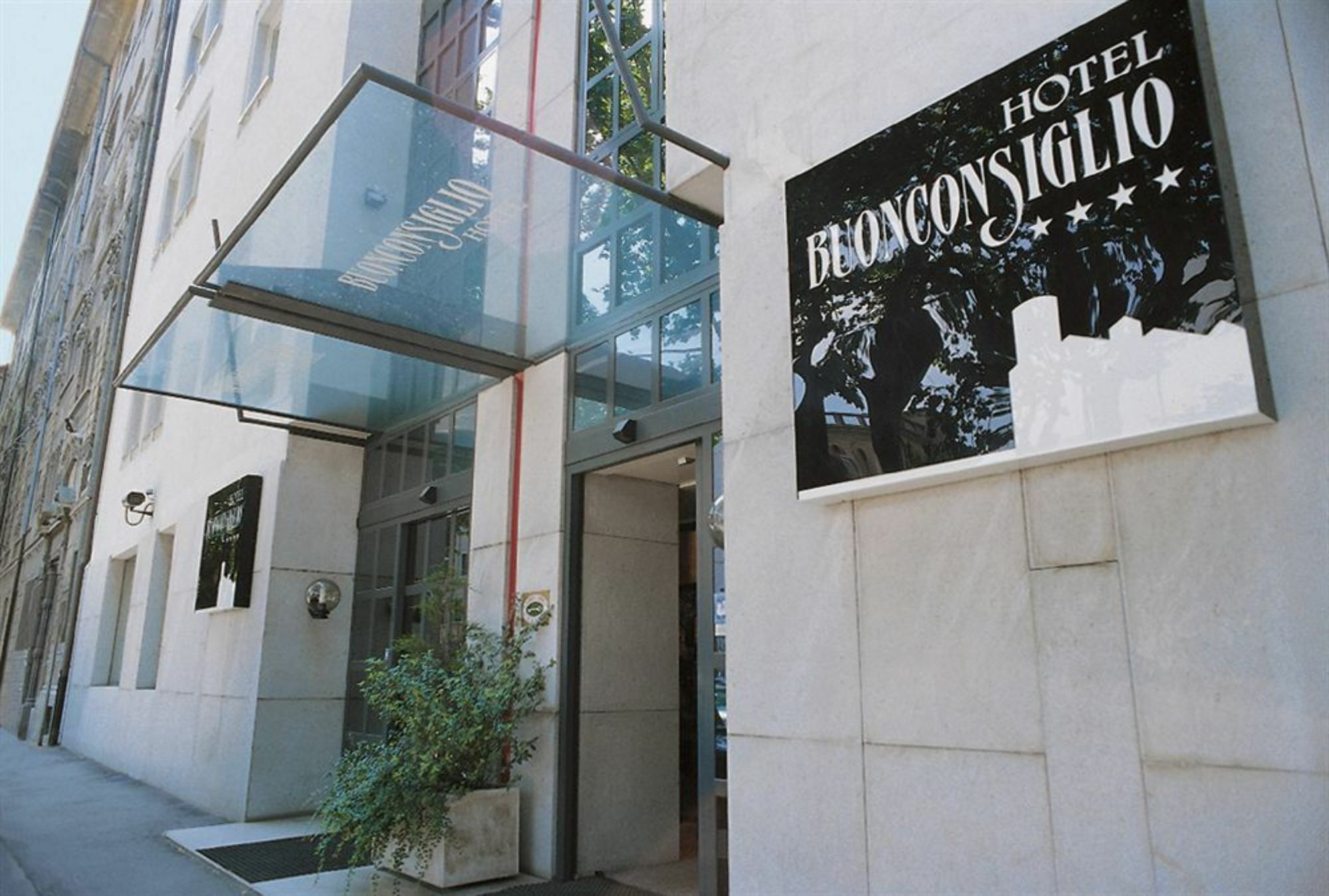 Hotel Buonconsiglio Trente Buitenkant foto